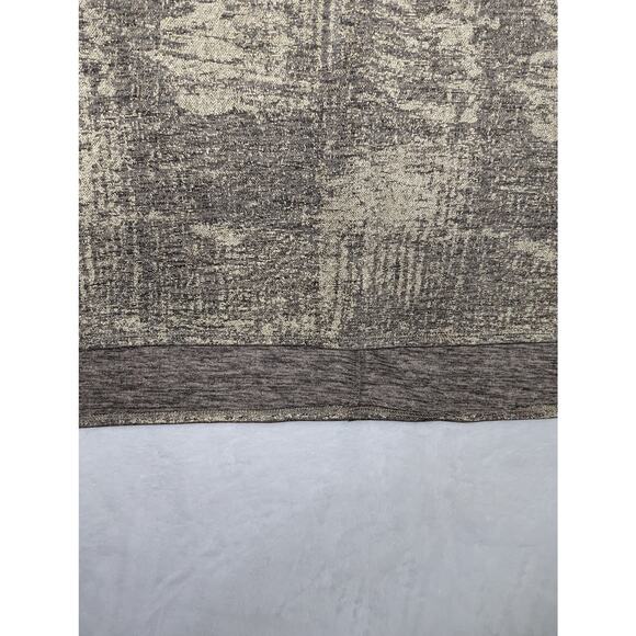 Peck & Peck metallic threads top longer back Bust37 C back 26" cap sleeves - Picture 3 of 5